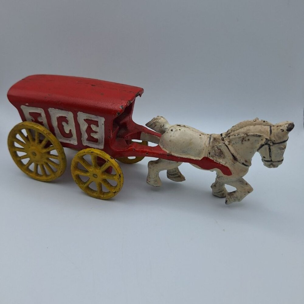 Cast Iron Ice Trailor Horse Vintage White Red Moving Wheels Metal‎ Axle Wagon